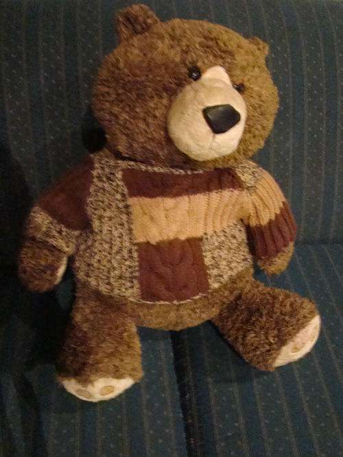 LARGE BROWN BEAR