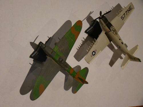 2 VINTAGE DIE CAST PLANES
