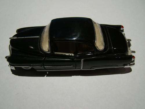 DIE CAST KINSMART-1953 CADILLAC..SARIES 62