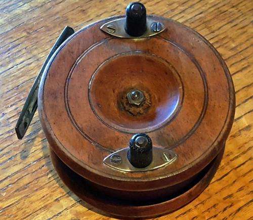 'BEAUTIFUL WOOD FLY FISHING REEL' .MADE IN ENGLAND
