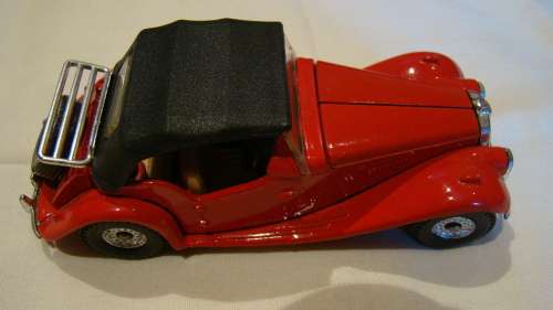 DIECAST...MG-TF MADE IN BRITAIN--CORGI