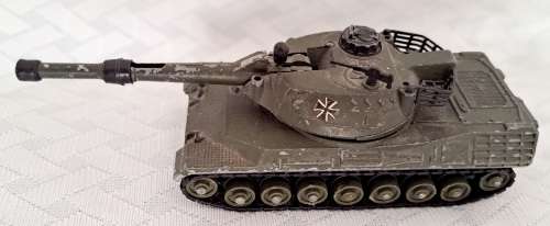 DINKY LEOPARD TANK
