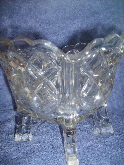 ANTIQUE GLASS VASE 102 YEARS OLD
