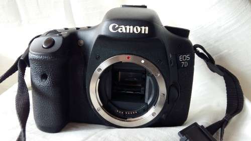 Canon EOS 7D Camera with Canon EF-S 18-55mm Lens