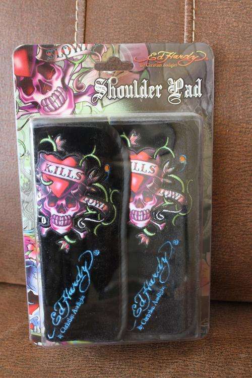 Ed Hardy Love Kills Slowly Seat Belt Pads