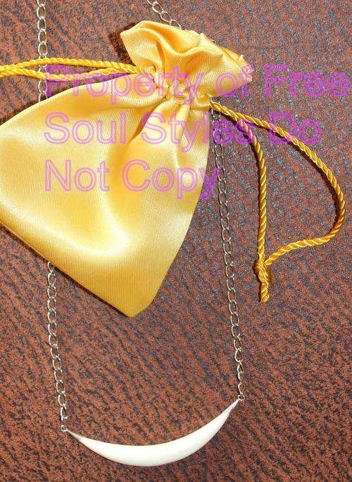 Gorgeous Ivory Pendant with Silver Necklace