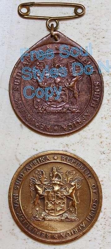 1961 Birth of the republic of South Africa Medal and Medallion Set