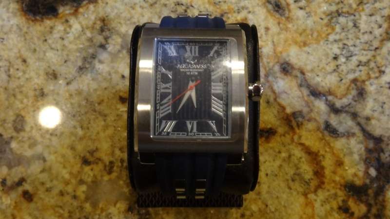 R1 AUCTION**Aquaswiss Tanc G Unisex Blue Dial Resin Band Watch Swiss Made Retail: $1200 /R14190