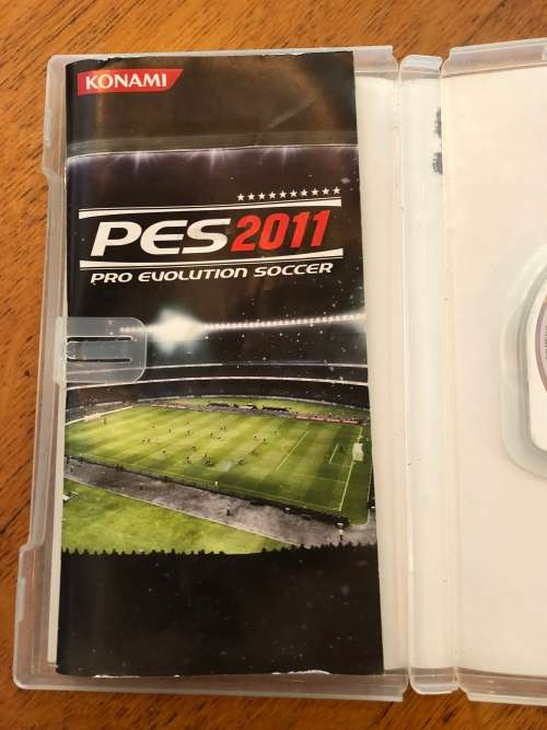 PES 2011 - Pro evolution soccer PSP