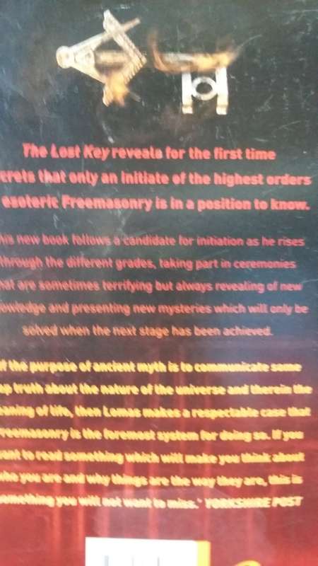 The Lost Key/The Supernatural Secrets of the the Freemasons - Robert Lomas