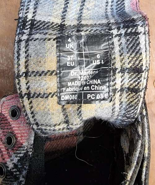 Dr Martin`s fold over boots- rare find