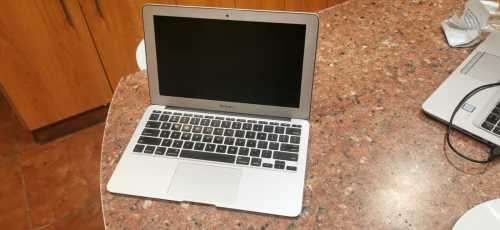Macbook Air 11-inch, Mid 2012, Core i5