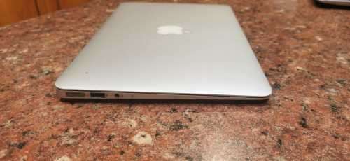 Macbook Air 11-inch, Mid 2012, Core i5
