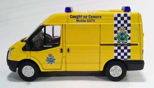 Ford Transit Van Merseyseide Police yellow 1/76 Oxford NEW+boxed #7616 instant wheels
