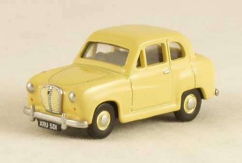 Austin A35, 2-door 1956 yellow 1/76 Classix NEW+boxed #7617 instant wheels
