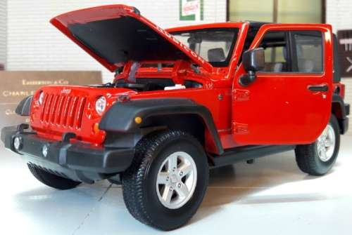Jeep Wrangler Rubicon 2007 red 1/24 Welly NEW+boxed  #2020 instant wheels