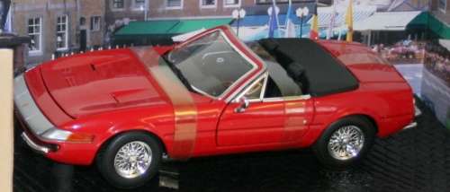 Ferrari 365 GTS/4 1998 1/18 HotWheels NEW+boxed FREE delivery #8959 instant wheels