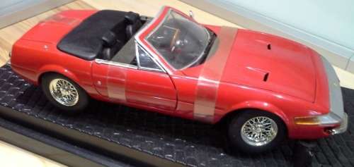 Ferrari 365 GTS/4 1998 1/18 HotWheels NEW+boxed FREE delivery #8959 instant wheels