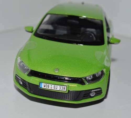 Volkswagen Scirocco Mk.3 2015 green-met 1/24 Welly NEW+boxed  #2133 instant wheels