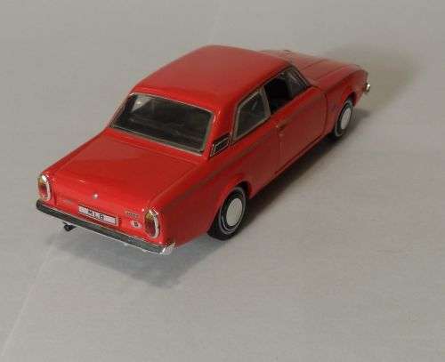 Ford Corsair 2-door 1964 red 1/43 Cararama NEW+boxed  #4183 instant wheels