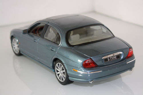 Jaguar S-Type 1999 blue-grey-met 1/18 Maisto NEW+reboxed #8977 instant wheels