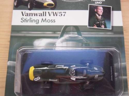 VanWall VW57 #8 1957 Stirling Moss F1 1/43 IXO NEWinBlister  #4190 instant wheels