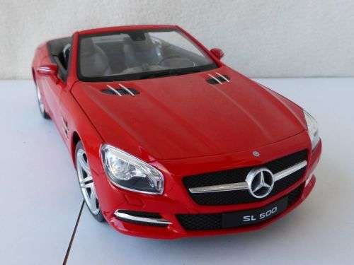 Mercedes-Benz SL 500 (R231) cabrio 2012 red 1/18 Welly NEW+boxed  #8476 instant wheels