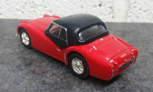 Triumph TR 3 convertible 1955 red 1/43 Corgi NEW+boxed  #4206 instant wheels
