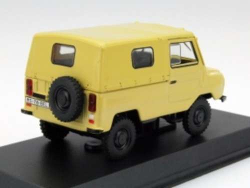 LuAZ 969M 1979 UKR lt.4x4 1/43 IXO NEWinBlister  #4227 instant wheels