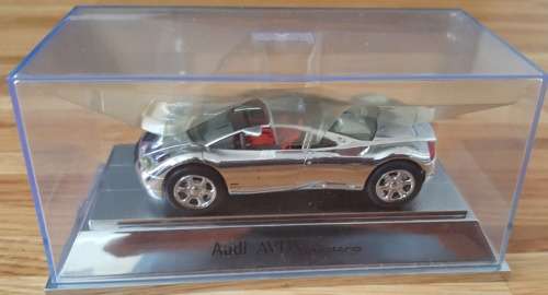 Audi Avus quattro 1991 shiny chrome 1/43 Revell NEW  #4238 instant wheels