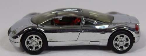 Audi Avus quattro 1991 shiny chrome 1/43 Revell NEW  #4238 instant wheels