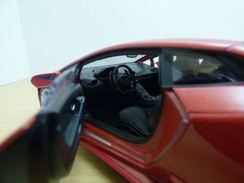 Lamborghini Huracan LP 610-4 2014 red-met 1/18 Welly NEW+boxed #8951 instant wheels