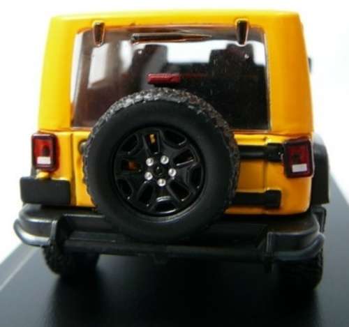Jeep Wrangler Unlimited MOAB 2014 yellow 1/43 Greenlight NEW+boxed  #4268 instant wheels