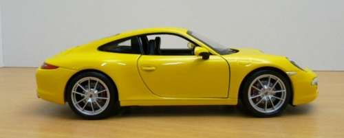 Porsche 911 (991) Carrera S 2011 yellow 1/24 Welly NEW+boxed  #2145 instant wheels