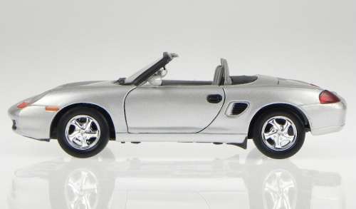 Porsche Boxter (986) Roadster 2002 silver 1/24 Motormax NEW+boxed  #2146 instant wheels