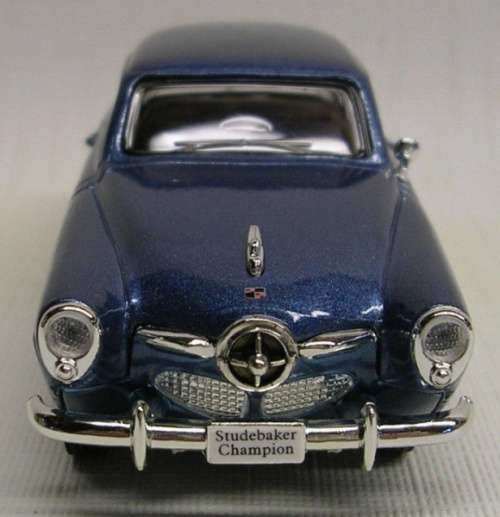Studebaker Champion 1950 1/43 Road Signature NEW+boxed  #4291 instant wheels