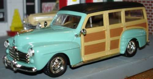 Ford Woody 1948 green 1/43 Road Signature NEW+boxed  #4292 instant wheels