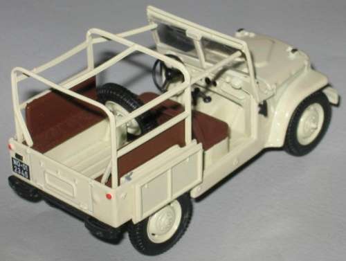 Jeep Fiat Campangnola 1952 beige 1/43 IXO NEWinBlister  #4309 instant wheels