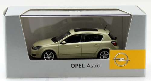 Opel Astra 2006 1/43 Minichamps NEW+boxed  #4317 instant wheels