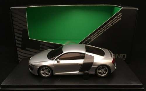 Audi R8 2008 silver+carbon 1/43 Kyosho.dNaNo NEW+boxed  #4327 instant wheels