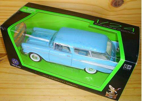Chevrolet Nomad 1957 lt.blue 1/24 RoadSignature NEW+boxed  #2038 instant wheels