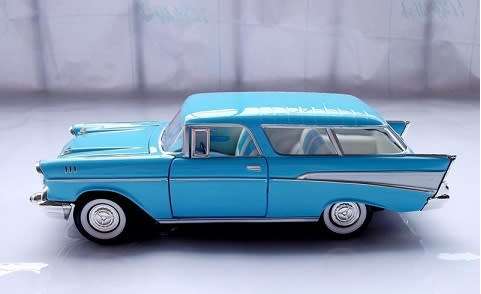 Chevrolet Nomad 1957 lt.blue 1/24 RoadSignature NEW+boxed  #2038 instant wheels