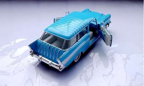 Chevrolet Nomad 1957 lt.blue 1/24 RoadSignature NEW+boxed  #2038 instant wheels