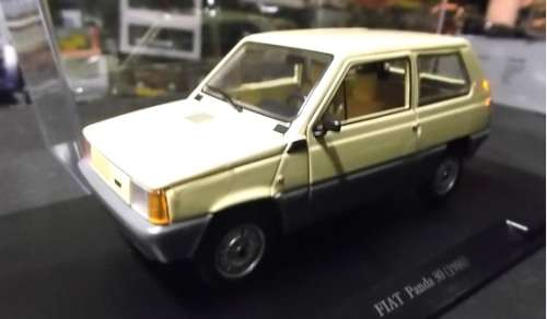 Fiat Panda 30 1980 cream+beige 1/24 IXO NEW+boxed  #2046 instant wheels