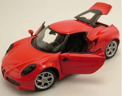 Alfa Romeo 4C 2014  red-metallic 1/24 Motormax NEW+boxed  #2050 instant wheels