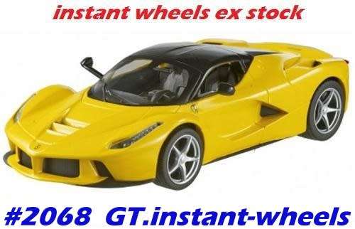 Ferrari La Ferrari 2013 yellow 1/24 HotWheels NEW+boxed  #2068 instant wheels