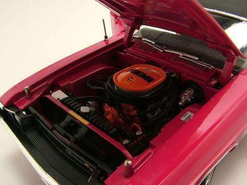 Dodge Challenger R-T 1970 panther-pink 1/24 Ertl NEW+boxed  #2069 instant wheels