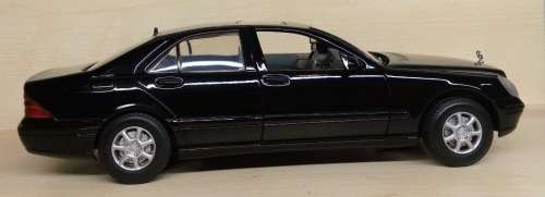 Mercedes Benz S-Class S500 (W222) 2013 black 1/24 Welly NEW+boxed  #2100 instant wheels