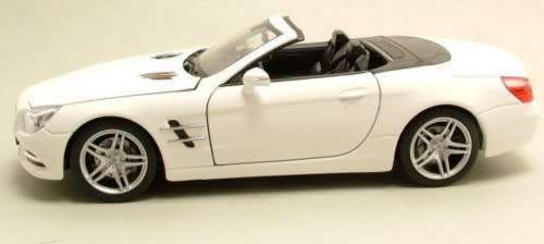 Mercedes-Benz SL 500 Cabriolet (R231) 2012 1/24 Welly NEW+boxed  #2107 instant wheels
