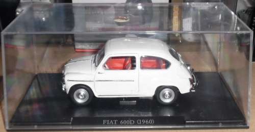 Fiat 600D 1960 white 1/24 IXO NEWinShowcase  #2129 instant wheels